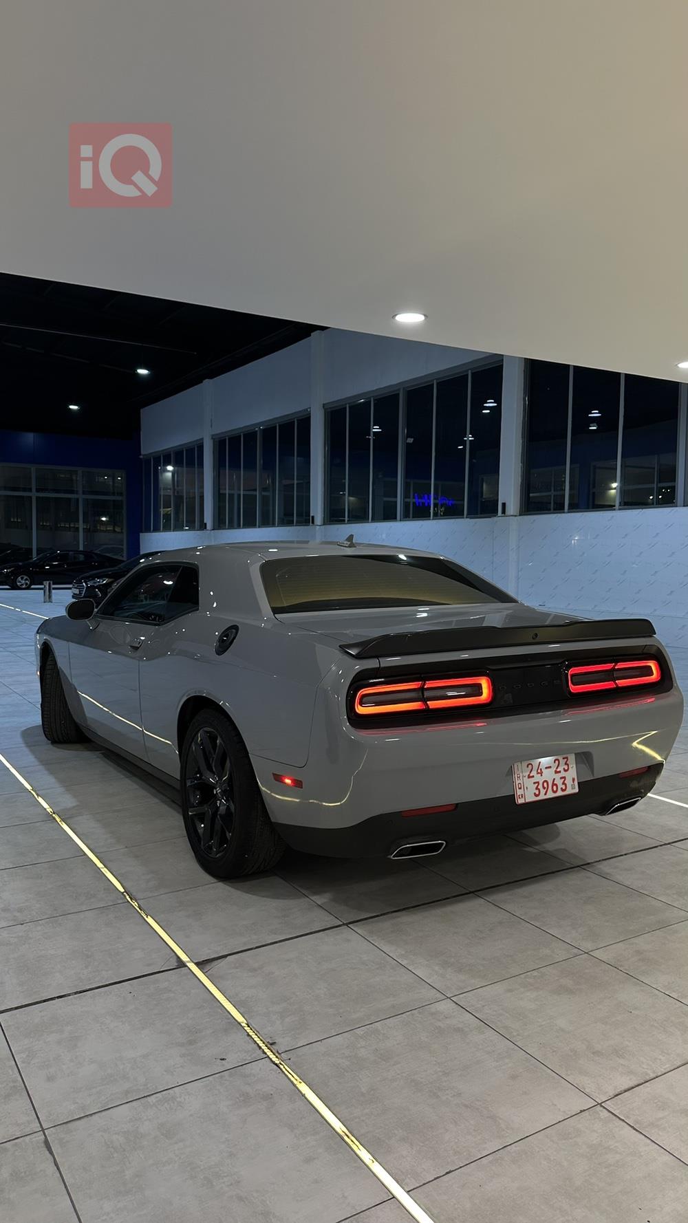 Dodge Challenger